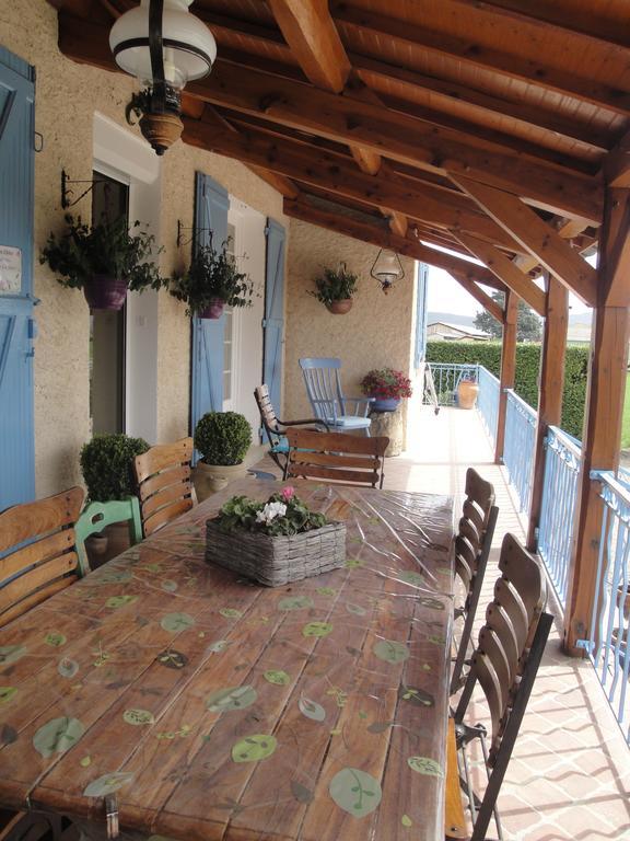 Chez Nanie Bed & Breakfast Mane  Bagian luar foto
