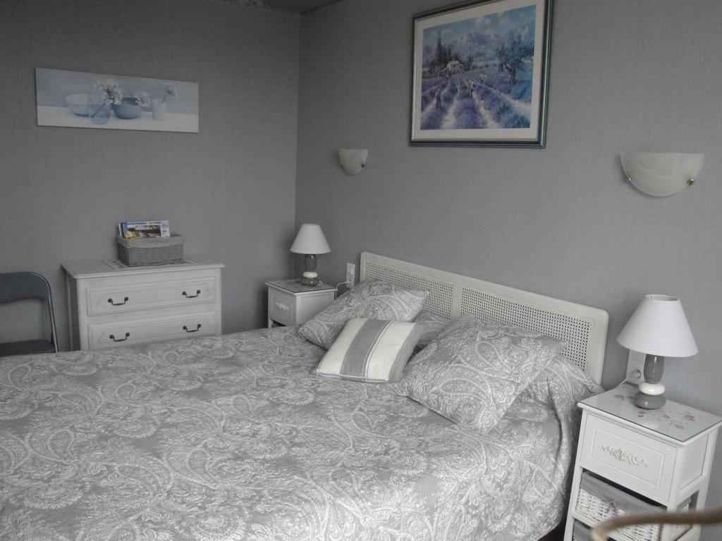Chez Nanie Bed & Breakfast Mane  Bagian luar foto